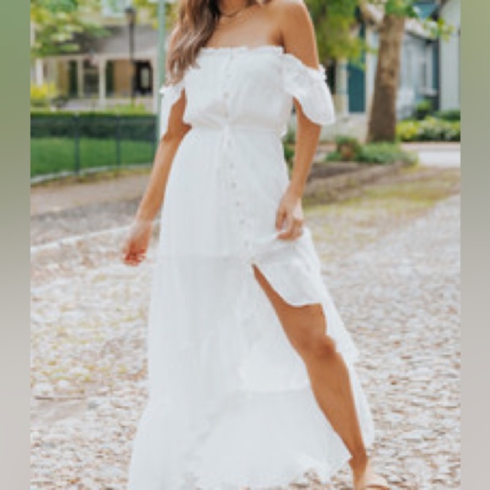 Boho White Ruffled Off-The-Shoulder Maxi Dress